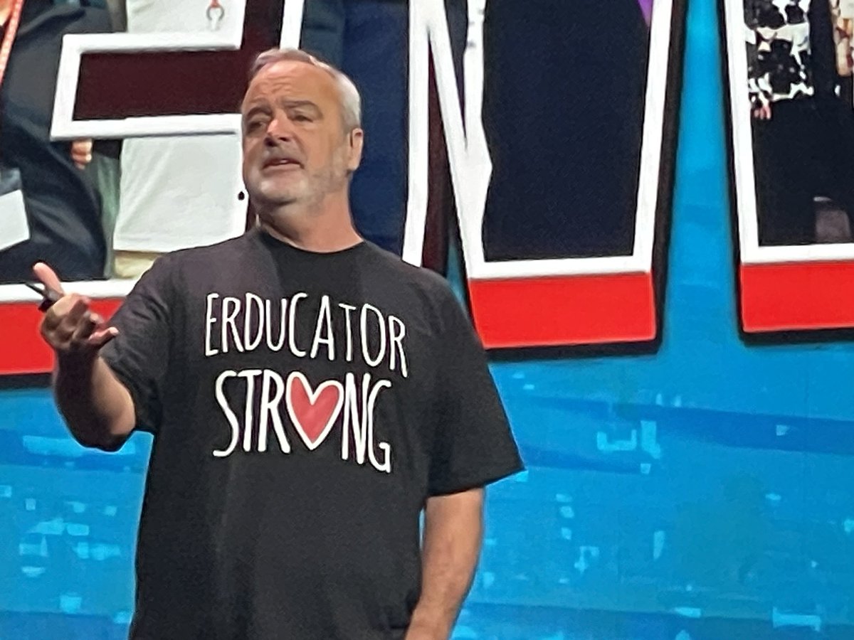 Derrick Lawson tweet media