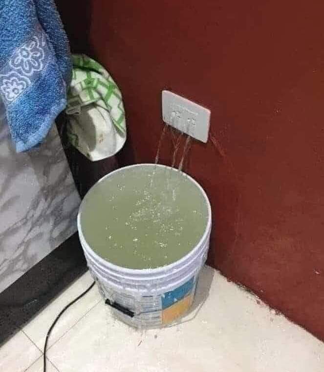 deviksinghrawat's tweet image. Delhiites are very lucky
Electricity water is available simultaneously
😎😎
#DelhiFloods 
#ดับแสงรวีรอบพิเศษ 
#DelhiFloodUpdate