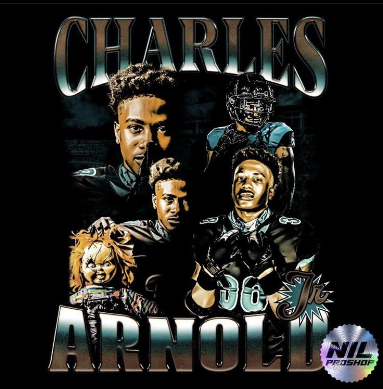 ch_v_ck's tweet photo. 🚨MERCH DROP🚨
My official merch line just dropped! Link in the bio.
Thank you for your support!
#coastalcarolinafootball #nilproshop #athletesunite #nilmerch #nilmerchandise #coastalcarolinauniversity https://t.co/hNfa2NcdML