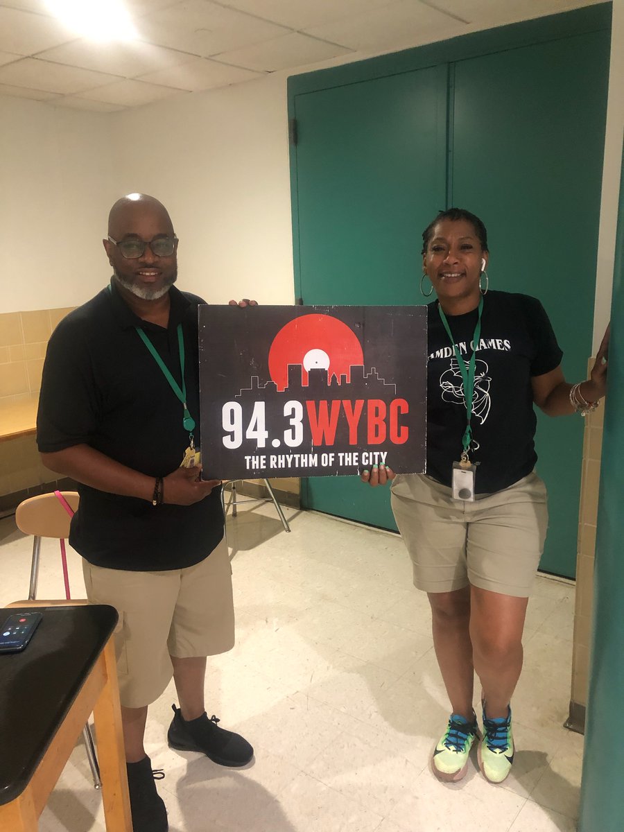 94.3 WYBC tweet media