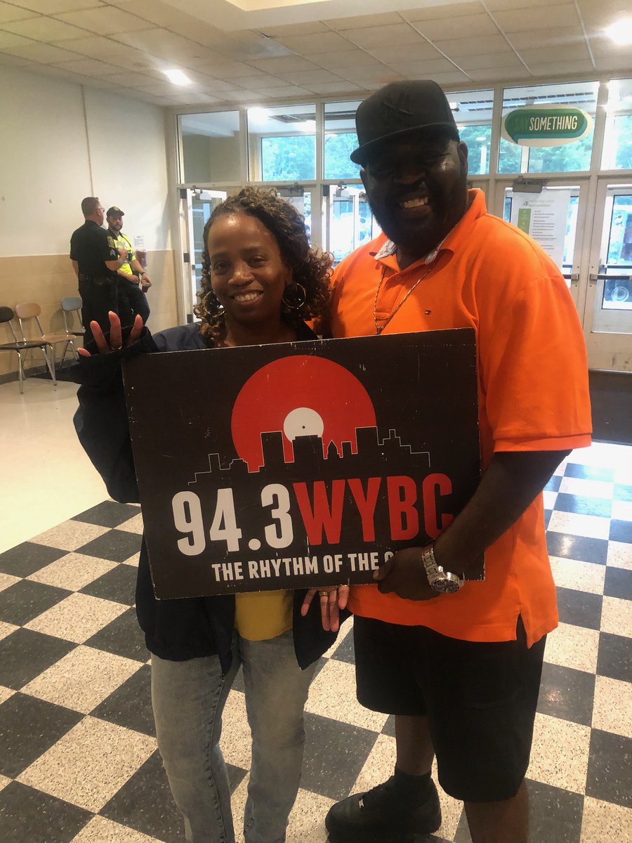 94.3 WYBC tweet media