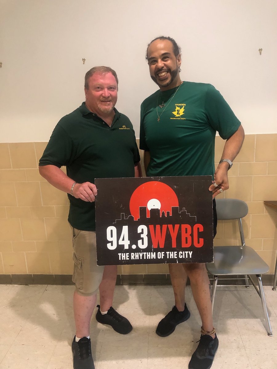 94.3 WYBC tweet media