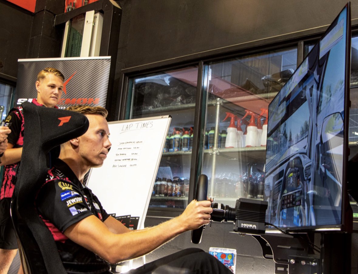 Game face on today at the <a href="/AutobriteDirect/">Autobrite Direct LTD</a> coffee and car meet up! 😄 the weather wasn’t on our side but we still had a great day! 😄🙌🏼 

On another note I’m releasing a very cool DLRTV video tomorrow with a cool onboard! But from what.. 👀 keep an eye out… 📺🎥