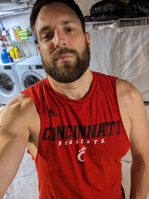 Sweaty https://t.co/Qv7XKNVKdQ