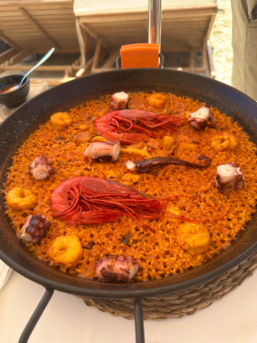 Adivina donde estoy🫣 https://t.co/lYA8pj0znH