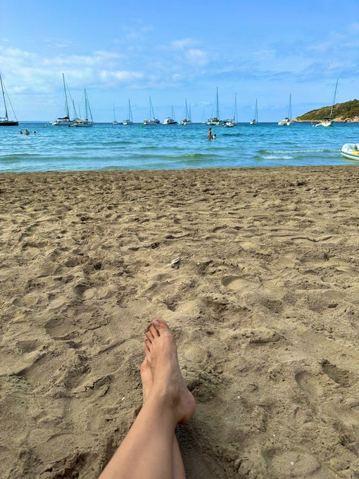 Adivina donde estoy🫣 https://t.co/lYA8pj0znH