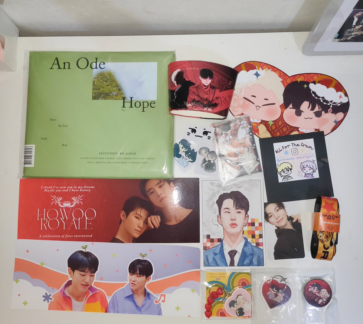 MicaMinwon's tweet photo. Had so much fun today! :D Sa dami ng CSE na pinuntahan ko, first time ko manalo sa raffle 😆❣️ @howooroyale

Thank you sa lahat ng nagbigay ng freebies <3 super cute 🥰 

#HoWooRoyale #13YearsAtThisPointItsFate https://t.co/T8KcNUAmud