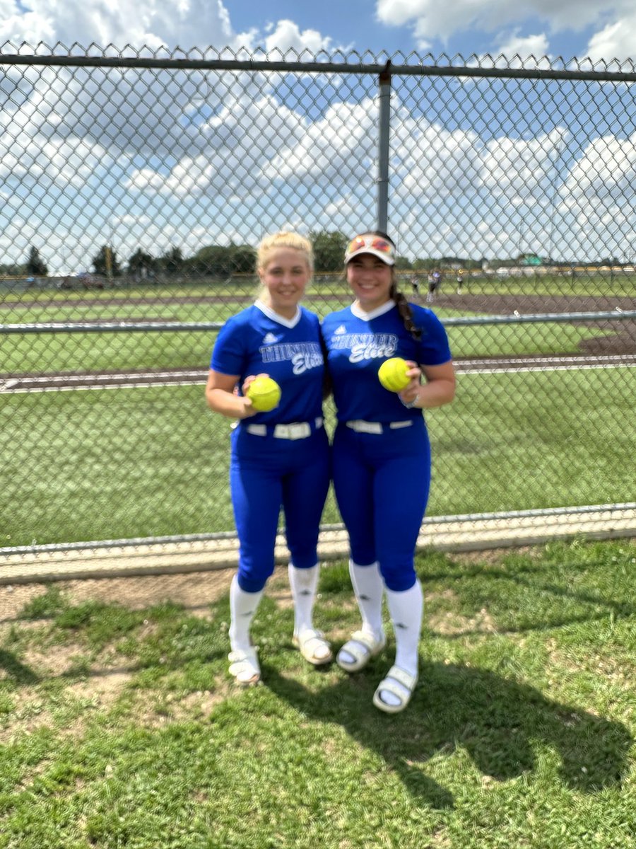 15u_elite's tweet photo. Last weekend this team played its final tournament!  We went out with a bang and lost in the semi’s.  I cannot wait to watch these incredible young ladies as they enter the next chapter of their lives.  This is the final bomb squad of the season &amp; these ladies each has 2 💣s! https://t.co/93WeM3eXif