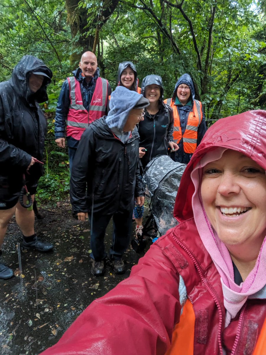 RhianyddE's tweet photo. It's my Dad's 79th birthday 2day, he surprised me by turning up to walk with his family at @brynamanparkrun, his 1st parkrun, it made my day &amp; 3 generations of us enjoyed being outdoors, being active &amp; being social 2gether @parkrunCymru @RCGPWales #parkrunpractice @AmmanTawe https://t.co/7YvueoGw7v