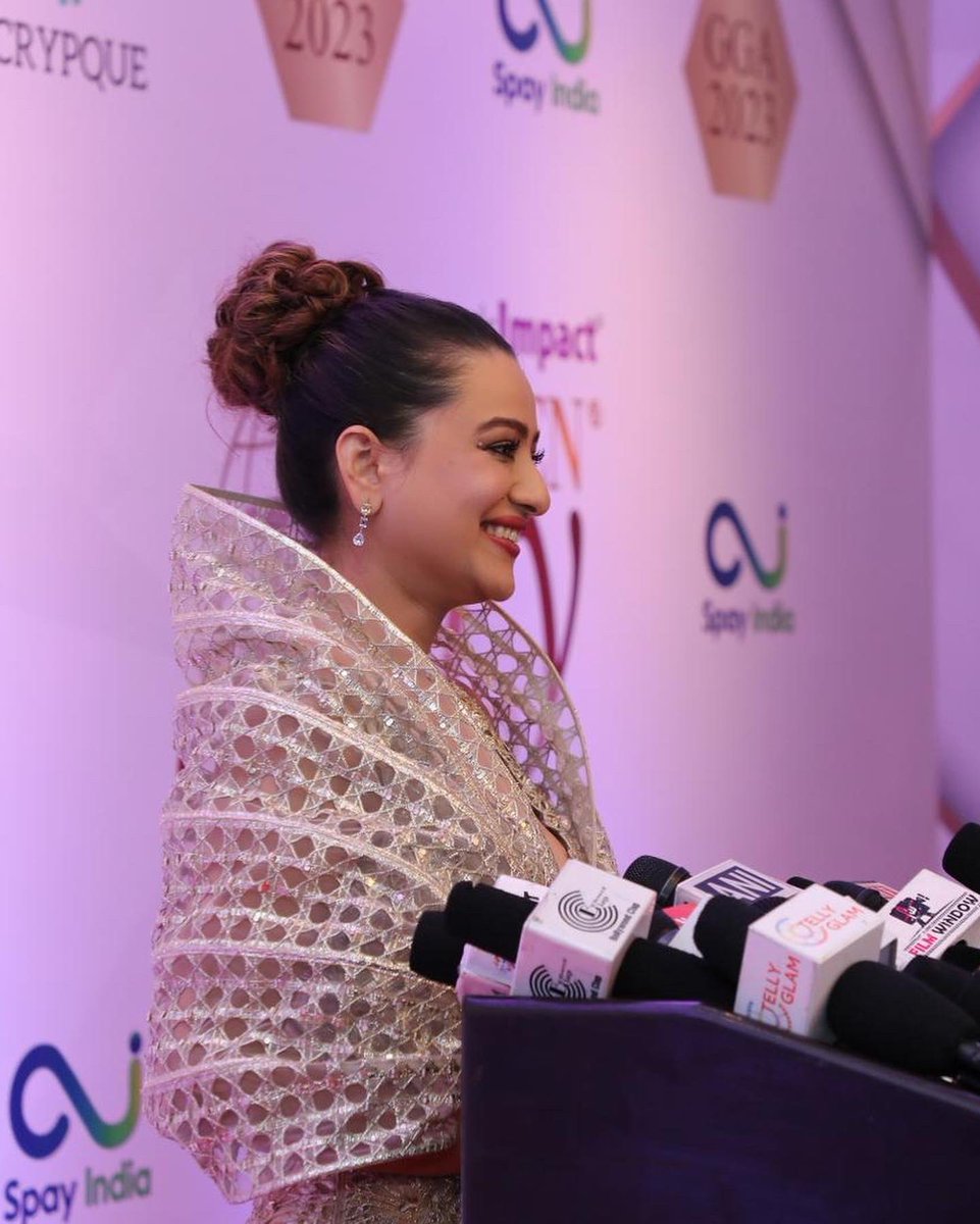 brands_impact's tweet photo. @madalsasharma awarded as the "Most Influential Actor - Television (Female)" at the Bollywood Edition of Golden Glory Awards 2023 presented by Brands Impact✨🔥 
.
.
.
.
@_AnkitaSingh @AmolMonga 

#goldengloryawards2023 #gga2023 #brandsimpact https://t.co/6oQp8IwGC1