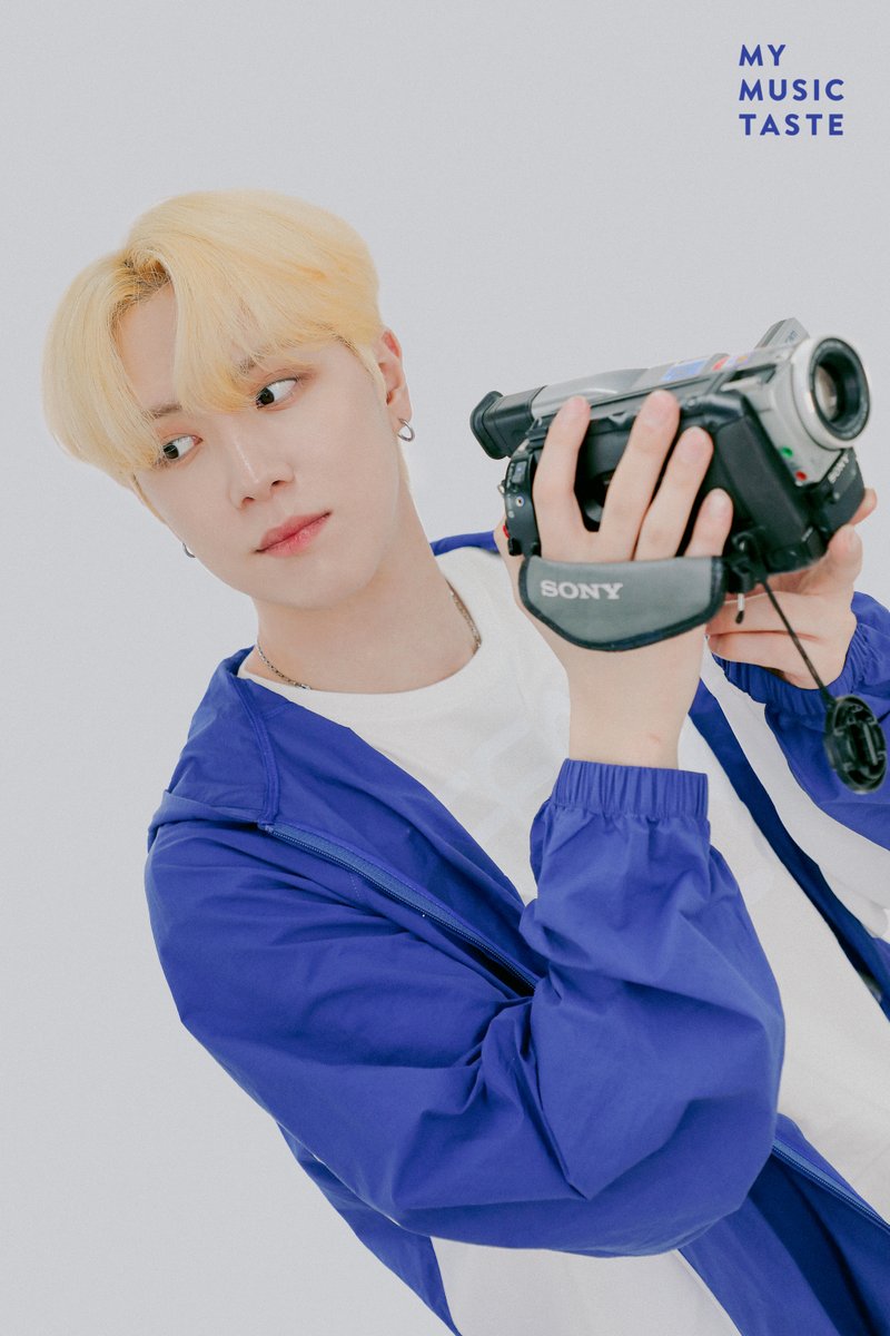 _mymusictaste's tweet photo. What’s WEi’s(@WEi__Official) prop of the day to express their Y2K📸 vibe?😘

MAKE for WEi👉 https://t.co/2KSZkcf9SW

#WEi #위아이 #MMTmake https://t.co/DBUmQpge4J