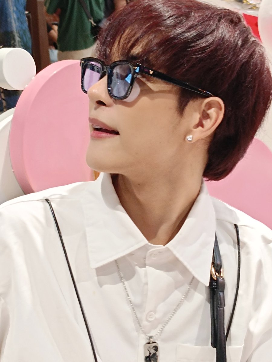 NtoTheNM's tweet photo. กรามอยู่ไหนคะ .... ?
#ArtPakpoom https://t.co/qLEXZOq186