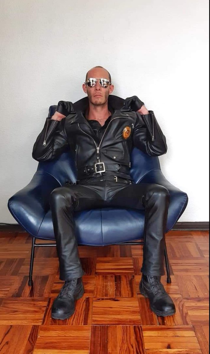 MrFetishMx on Twitter "Hoy a dónde o qué? Se me antoja probarme un