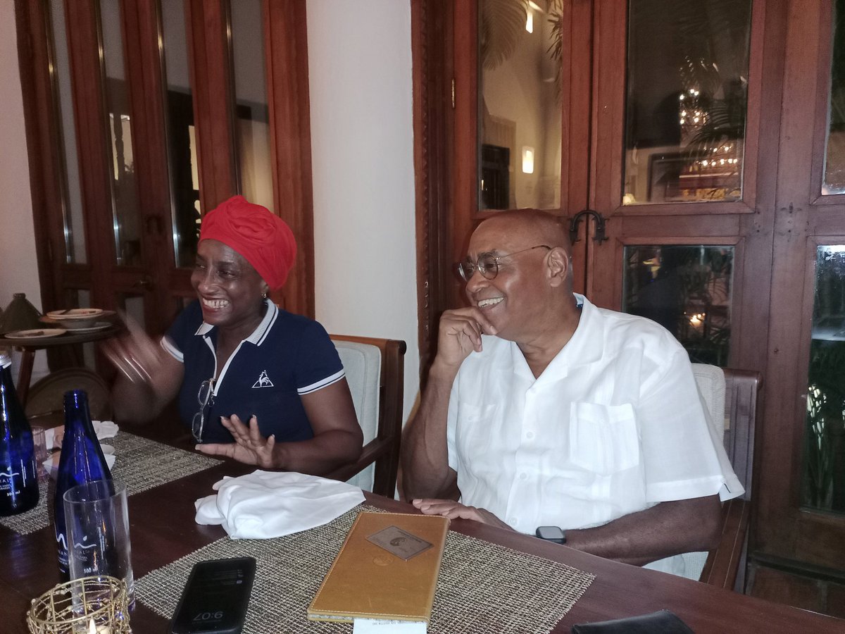 Gracias Igor Correa (Copafro) por hacer posible la reunión de importantes líderes y lideresas del Caribe con Rodney Ellis ex senador de EE.UU, se trataron temas de DD.HH, Ambiente, Despojo territorial, conflicto armado y desarrollo, justicia, cooperación internacional y otro