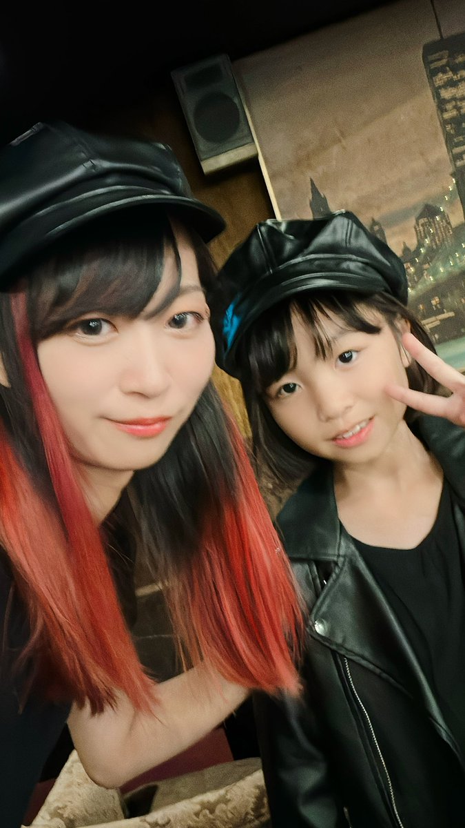 thesugar310's tweet photo. ・9月9日
　銀座TACT 矢沢ナイト
　すったんギター出演します！！！
　応援隊！宜しくお願いします！！！
　こちら早めに予約しないと無くなります
https://t.co/1vrrHju9gv

　備考欄に『すったんガンバレ』
　と書いてください♪(重要です)

　お手数ですが
　予約完了しましたらDMお願いします🙏 https://t.co/zUg3TXEW79