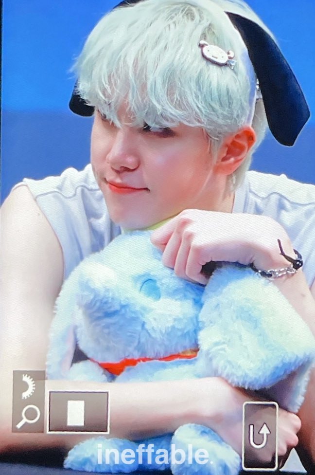 Ineffable703's tweet photo. 230715 팬싸
세상에 젤 귀여운 사람 여기 있습니다. 🥰

#김동한 #동한 #위아이 #KIMDONGHAN #DONGHAN #WEi https://t.co/VWqfiTZ7JM