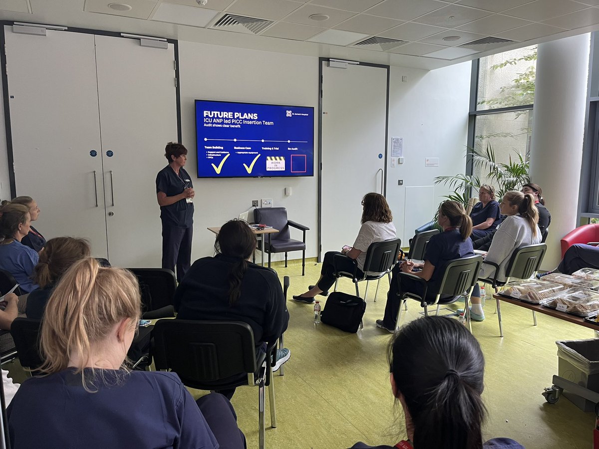 cambo303's tweet image. Critical care research and quality showcase organised by the wonderful Shauna, Orla and Ciara! A fantastic day celebrating the achievements of my very impressive colleagues. Well done everyone! 👏🏻 If you’re not working in @stjamesdublin you need to be! #nurseresearch