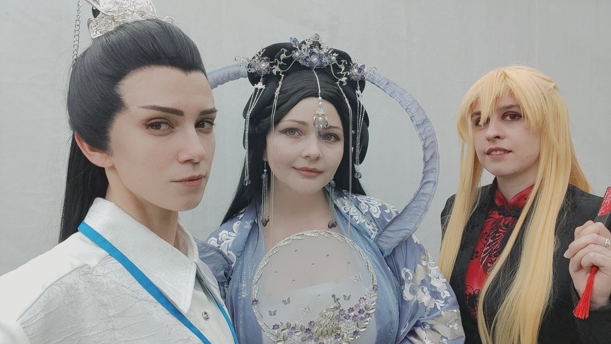 CosForeverYoung's tweet photo. #Vkfestcosplay #Vkfest
#cosplay
#chuwanning #haoyixing
*звуки мокрой сцены и романтичного обливания дождём* https://t.co/hyHseBGCXg