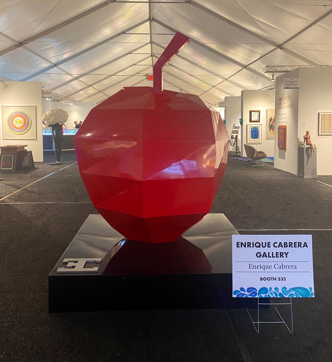 escultorcabrera's tweet photo. Hamptons Fine Art Fair 2023 #HFAF https://t.co/3MjGr7xXGL