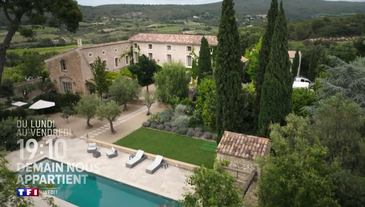 Soldat des Médias tweet media