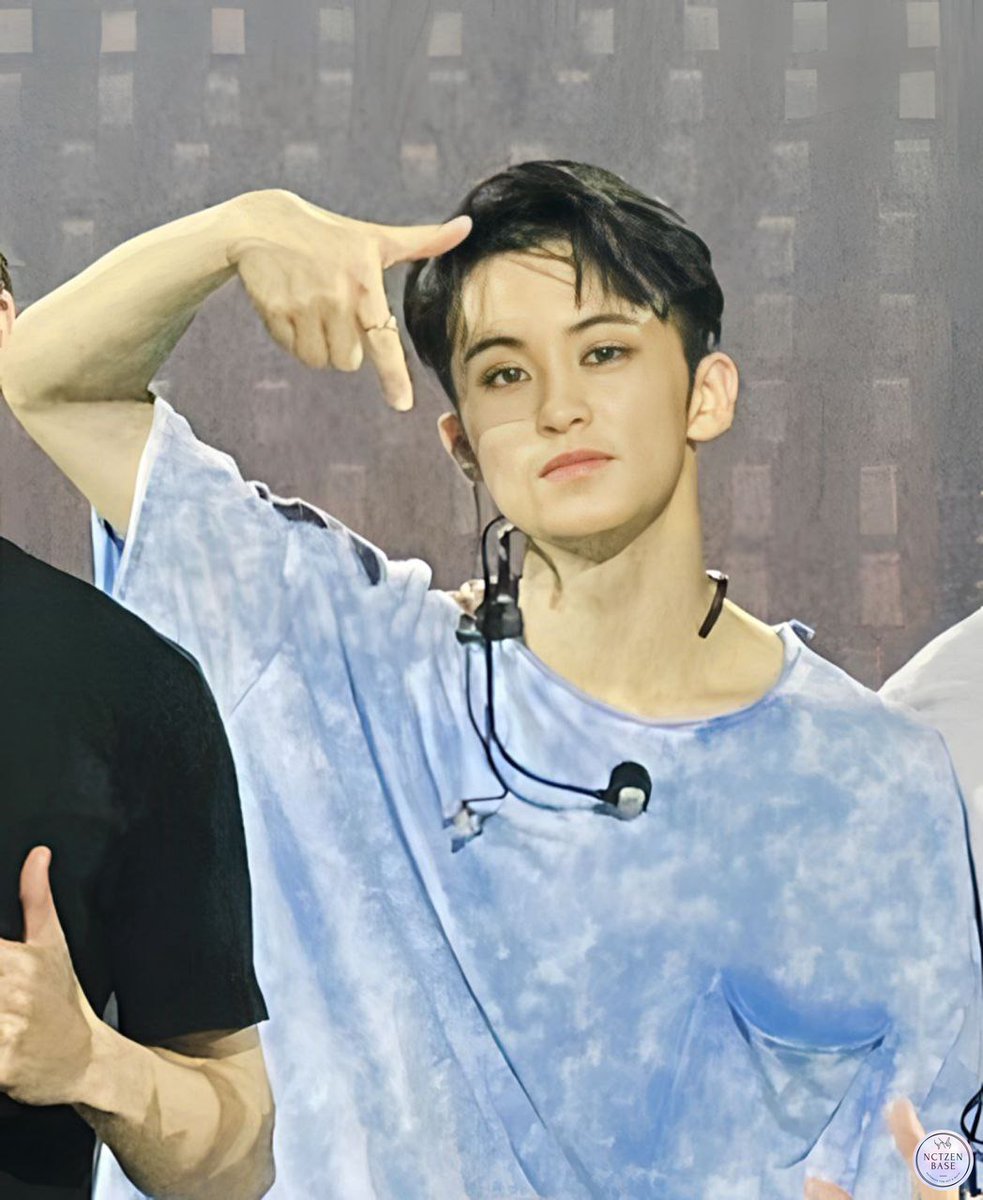 nctzenbase's tweet photo. VERSI HD-NYA NIH NEOZEN 😭 https://t.co/fWH9KscaTV