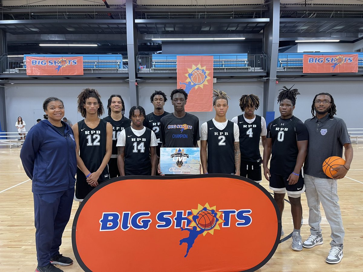 ROYALPALMBEACH2's tweet photo. Congratulations to @ROYALPALMBEACH2 for their huge win at the @BigShotsGlobal NCAA Certified Live Virginia Beach Tournament!  Way to represent the Village @_RoyalPalmBeach @ladygooden Xavier Smith! https://t.co/oLag0vDf57