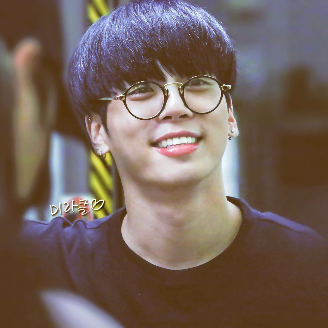 hourlyjonghyun's tweet image. #Jonghyun #종현 @SHINee