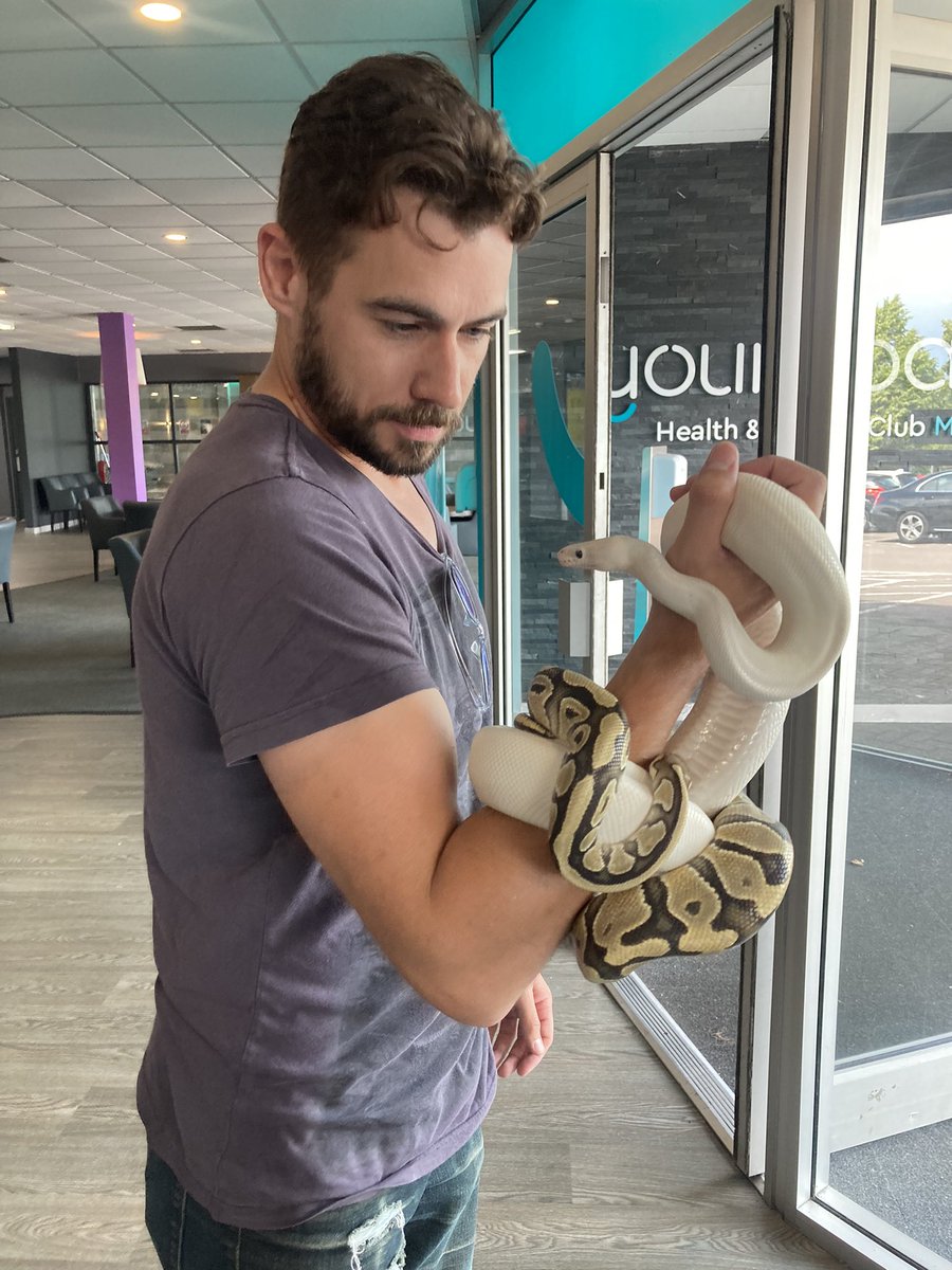 Callum E. Cooper tweet media