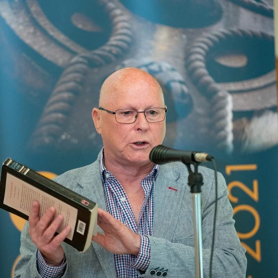 BrodnaG's tweet photo. Bí linn!🌈Ag tnúth go mór le seo: Brian Lacey's talk Sunday 12-4pm on Roger Casement &amp; other LGBTQ+ figures from Queer Cloch Cheann Fhaola, Dún na nGall📷 @EaragailArts @DonegalArts @RTEArena @BeanFeasa_Film @tonie_walsh @NeuroPrideIRL Ticéidí: https://t.co/Lm0DZd9Y3D #queerfolk https://t.co/dWhsgrpivW