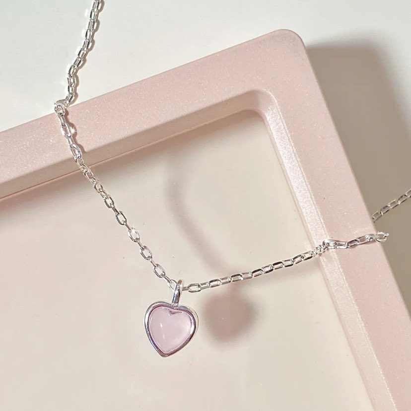 heartipink's tweet photo. pink heart pendant necklace https://t.co/vhbhZT6RRO
