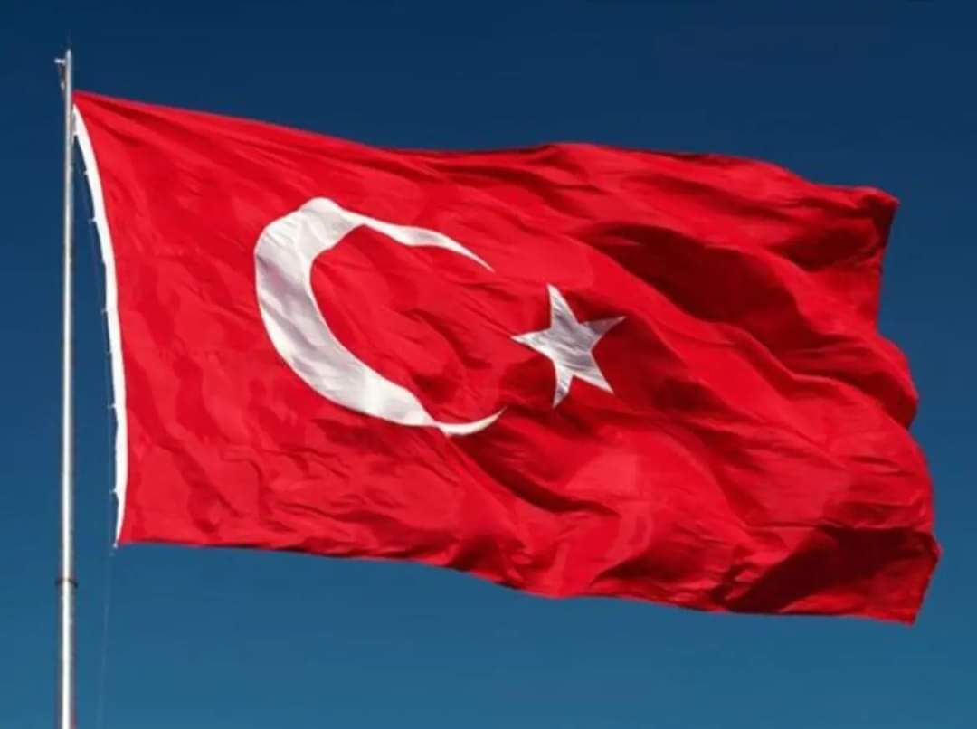Bir vatan sevmişim ki söz konusu olunca her şeyden vazgeçercesine... 
⭐🌙