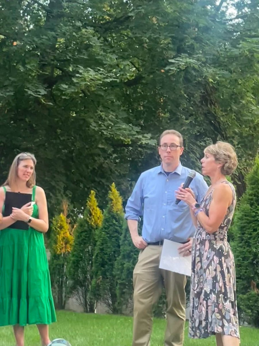 Team Gottheimer joined Mayor Kristine Morieko, Councilwoman Amy Martin, &amp; Regina Viadro for their Campaign Kick Off in Glen Rock. 

Glen Rock is the only municipality in the nation to have an all-female mayor &amp; council! 

Looking forward to big wins this November!