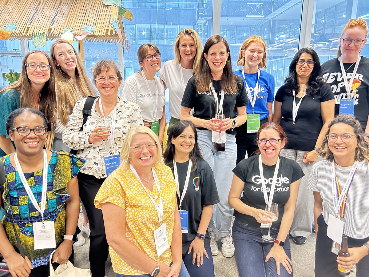 misskwells's tweet image. Had a great time yesterday at @GoogleForEdu and @TheANME IT Summit. Love being at Google HQ and surrounded by wonderful people. Brilliant to see the #womenwhotech numbers increasing. Great sessions presented and I’m still leaning about #GAM and #appscripts - I’ll get there!