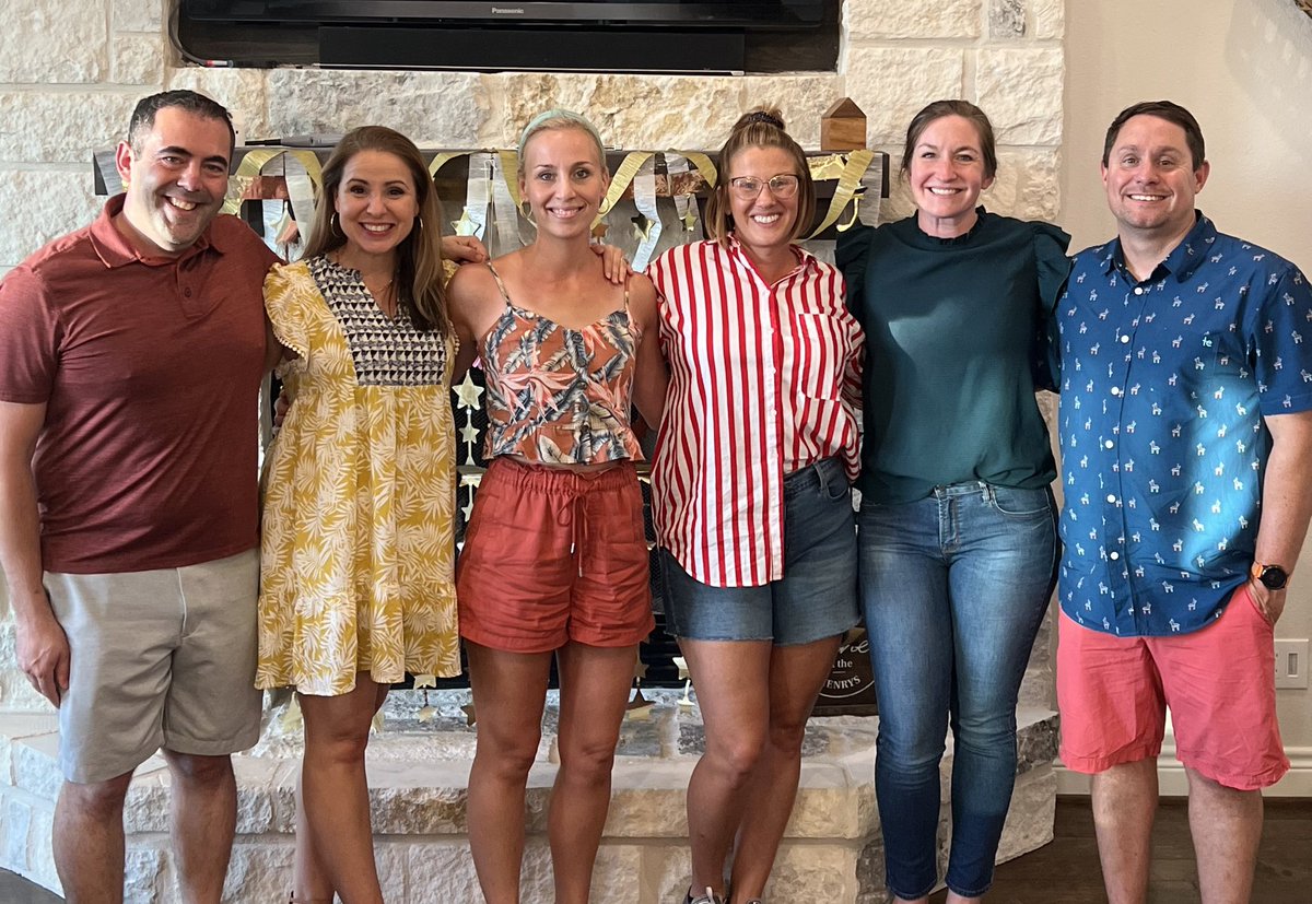 Melanie Naquin tweet media