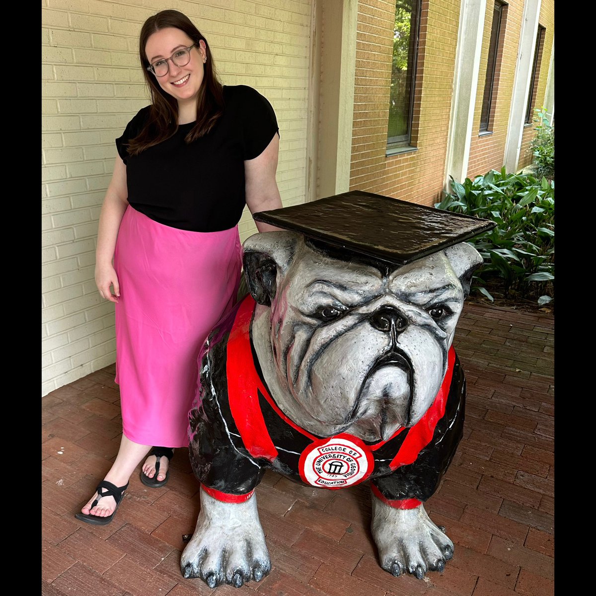 SmolinskiErica's tweet photo. I successfully defended my dissertation this week ☺️ https://t.co/5ux2ElPwsx