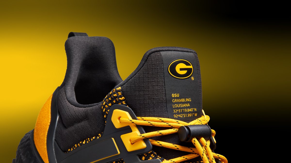 Grambling1901's tweet photo. Repping Grambling State colors never looked so good 👟🔥. Our first @adidas Grambling State Ultraboost 1.0 is now available to buy. Visit 
 https://t.co/6KtBt1Zuc3 to get a pair of this exclusive shoe today. #GSU #adidasSportswear #teamadidas https://t.co/1pbV3zvEdN