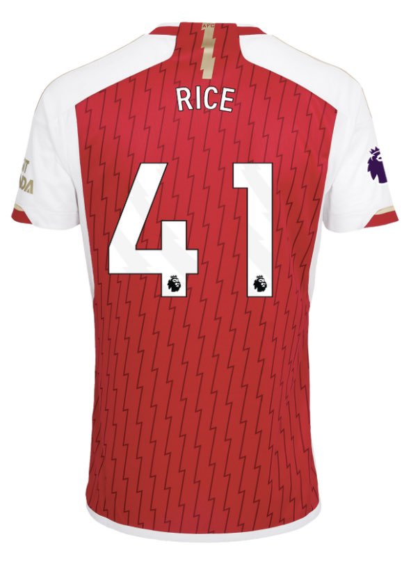 🎉DECLAN RICE ARSENAL SHIRT GIVEAWAY🎉

1 lucky person will win a brand new home shirt, with Declan Rice on the back 🍚

To enter:
-Like ❤️
-Retweet ♻️ 
-Follow - <a href="/Dobbo0107/">Dobbo</a> | <a href="/leafricangooner/">Le African Gooner</a> | <a href="/TalkingBallTM/">Talking Ball™️</a> 🙏
-Tag 1 friend 🤝

Giveaway ends in 1 week, good luck 😊