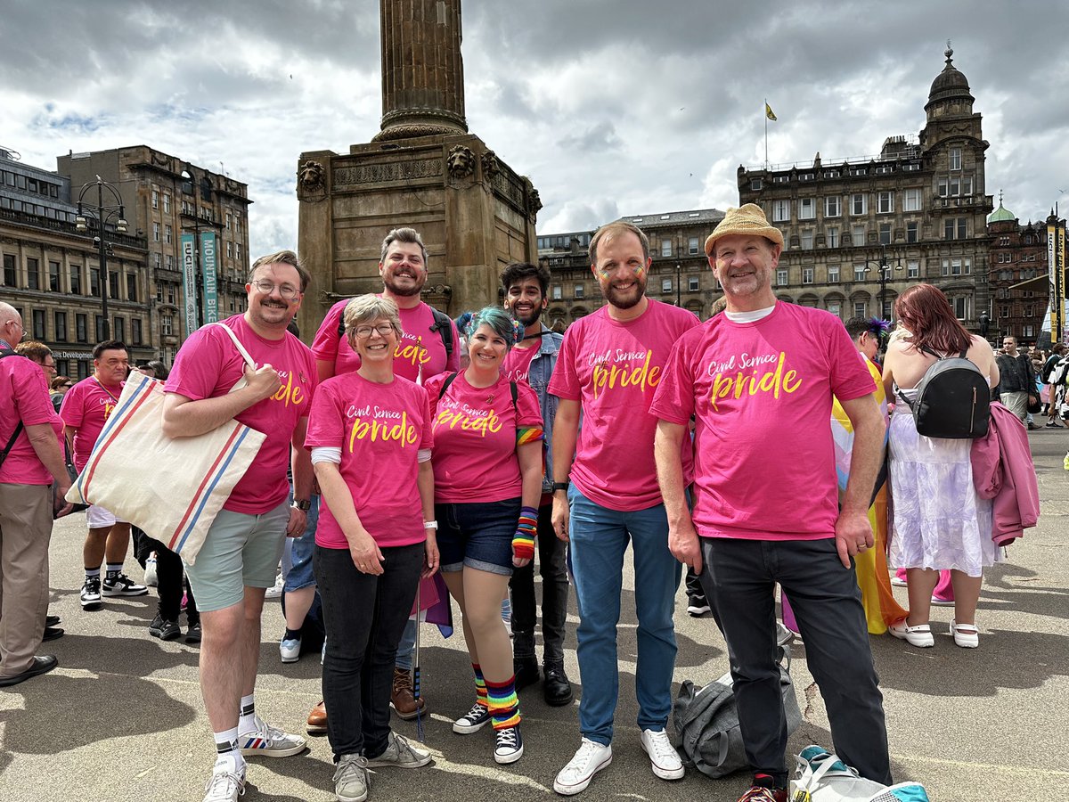 Penny_innes's tweet photo. Lots of love in Glasgow for Pride today.  

Thanks Civil Service LGBT+ Network for letting us march with you. Great uplifting experience.

 @MardiGla  #LGBT https://t.co/J3G8vJVbtY