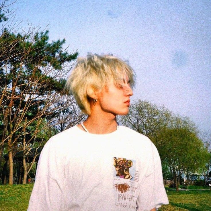 hharutod's tweet photo. #FotoProfilBaru https://t.co/Qv1m9RUQJK