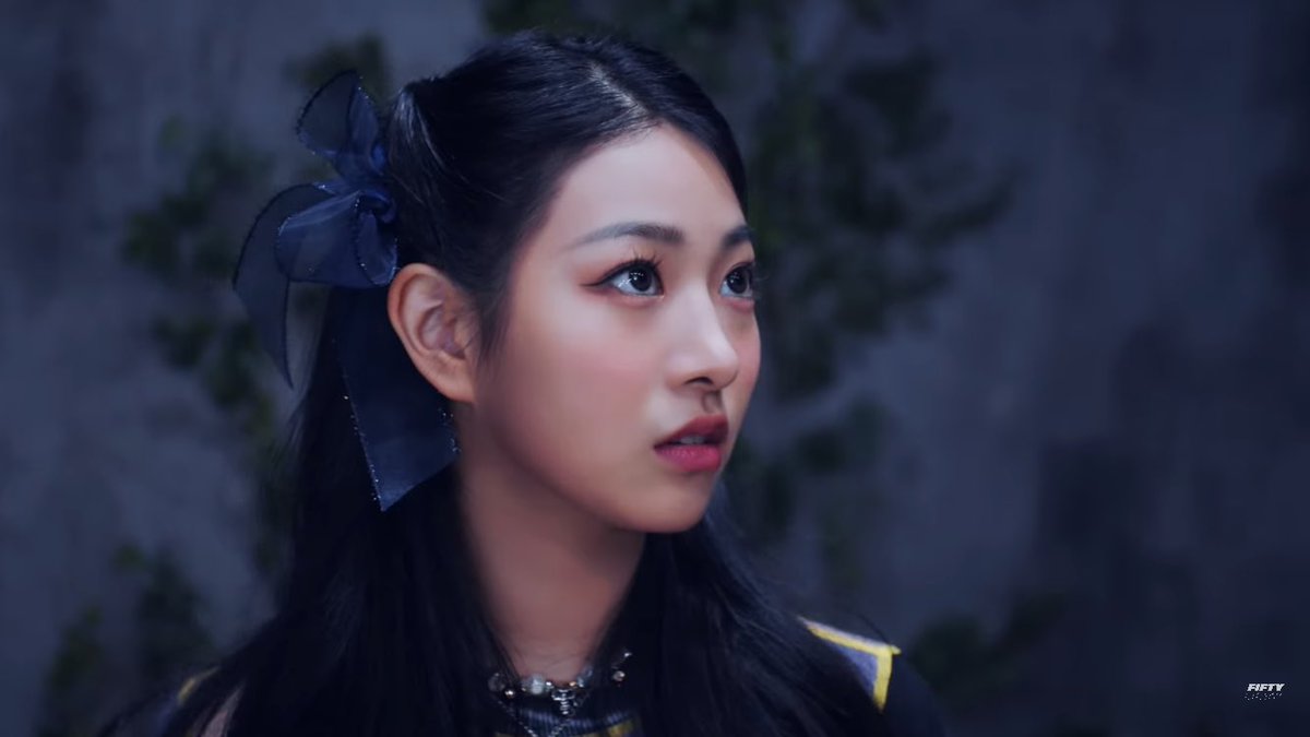 aran pics tweet media