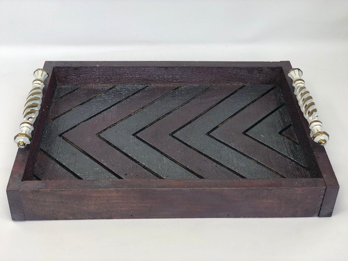 TheArabesque's tweet photo. #ChevronPattern #RusticWoodTray The Arabesque® Large 12" x 16" x 2" Decorative Rustic Coffee Table or Ottoman Tray With Metallic Finish. Simple High Style Home Decor
https://t.co/dRW38krJGk https://t.co/8LwZ12UGth