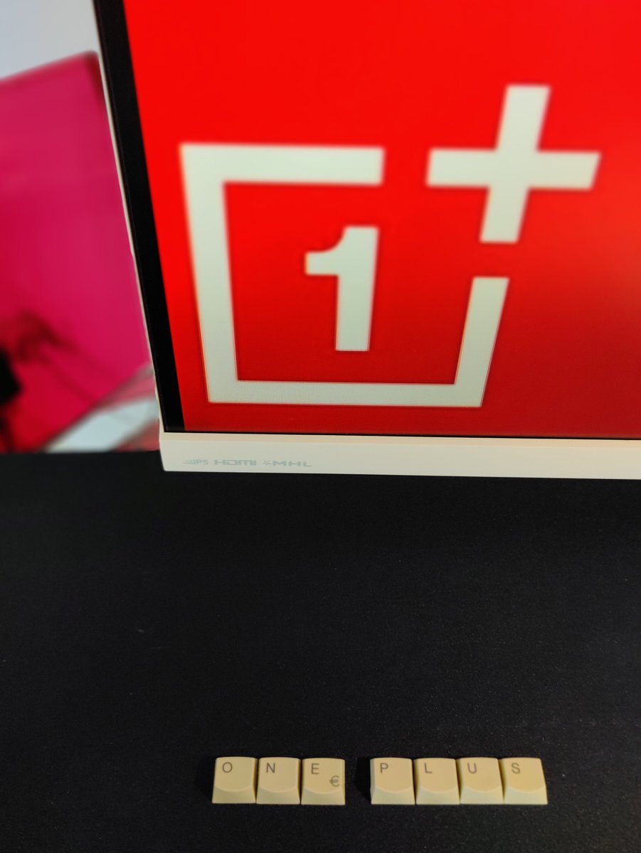 Ali_Technophile's tweet image. O N E    P L U S ⌨️❤️

#NoKeyboard #Keyboard81Pro

@oneplus