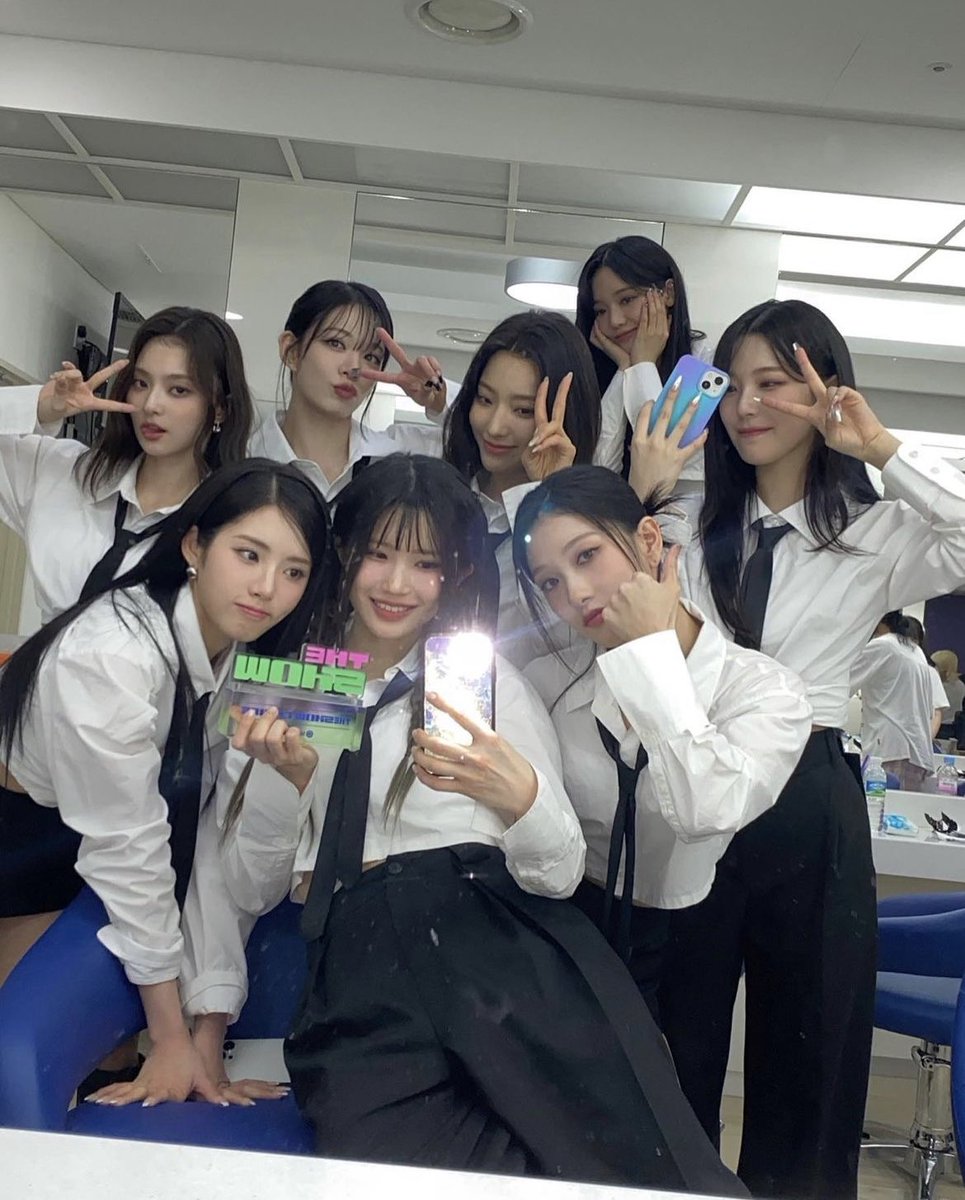 miyulchi's tweet photo. 프로미스나인과의이천일
#프롬이와_2000일의_눈맞춤
오로지행복만줘서고마워
#2000DaysWithfromis_9 
더큰행복으로보답할게 https://t.co/lY1WLyraPw