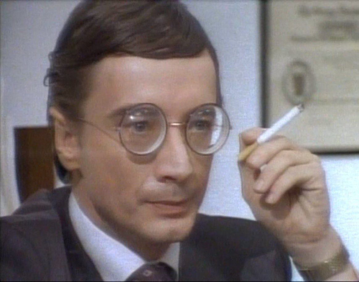 Super70sSports's tweet image. “I’m not being defensive. You’re the one who’s being defensive. Why is it always the other person who’s being defensive? Have you ever asked yourself that? Why don’t you ask yourself that?”