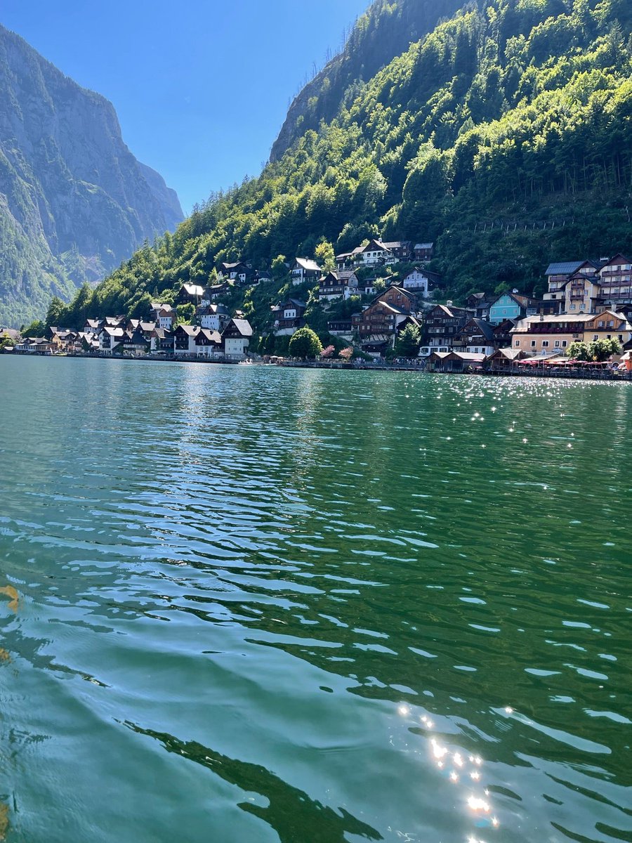 I'm at Hallstatt in Upper Austria w/ <a href="/jensonharvey/">Loskosti</a> swarmapp.com/c/9182NrfGABo