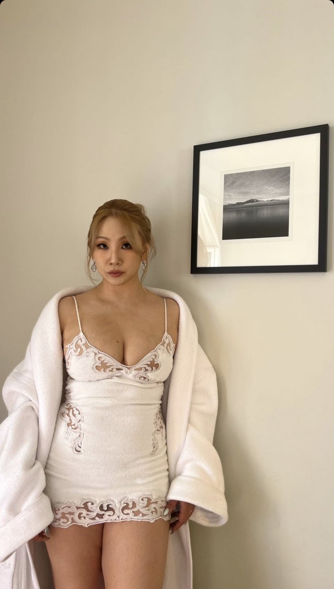 CLTheBaddestFemale tweet media