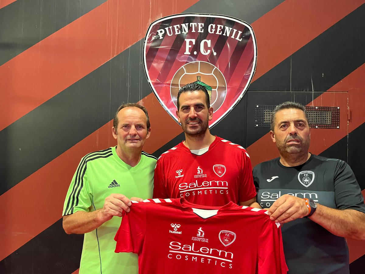 Muchas gracias al <a href="/SalermPG/">Salerm Puente Genil F.C.</a> por su confianza y oportunidad de poder formar parte del Club. Compromiso y trabajo. Con muchas ganas de empezar.