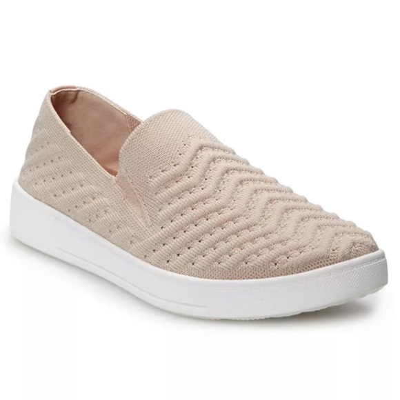 So good I had to share! Check out all the items I'm loving on <a href="/Poshmarkapp/">Poshmark</a> from <a href="/Kathy33763162/">Kathy</a> #poshmark #fashion #style #shopmycloset #sonoma: posh.mk/q9d1X17ksBb