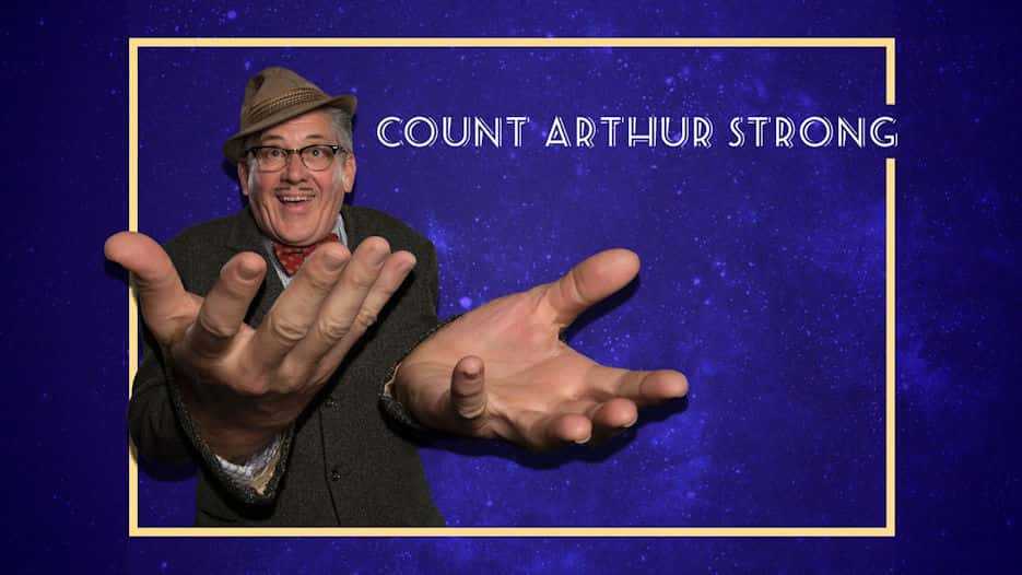 SimonMoffat7's tweet photo. Can you please clear this up once and for all, @Arthur_Strong. It says on the Ilfracombe that you have giant hands. Is this true, or are your hands just closer to the camera? #PeopleNeedToKnow #CountArthurStrong https://t.co/H6H67VxXQF