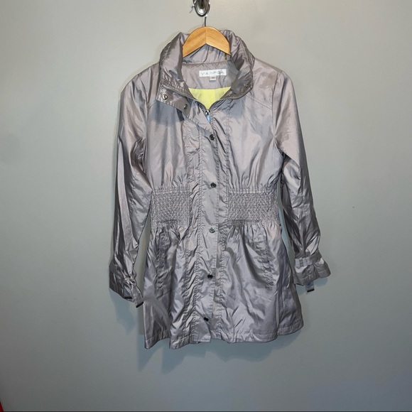 So good I had to share! Check out all the items I'm loving on <a href="/Poshmarkapp/">Poshmark</a> from @2ndactclothing #poshmark #fashion #style #shopmycloset #viaspiga #truereligion: posh.mk/G458nidlsBb